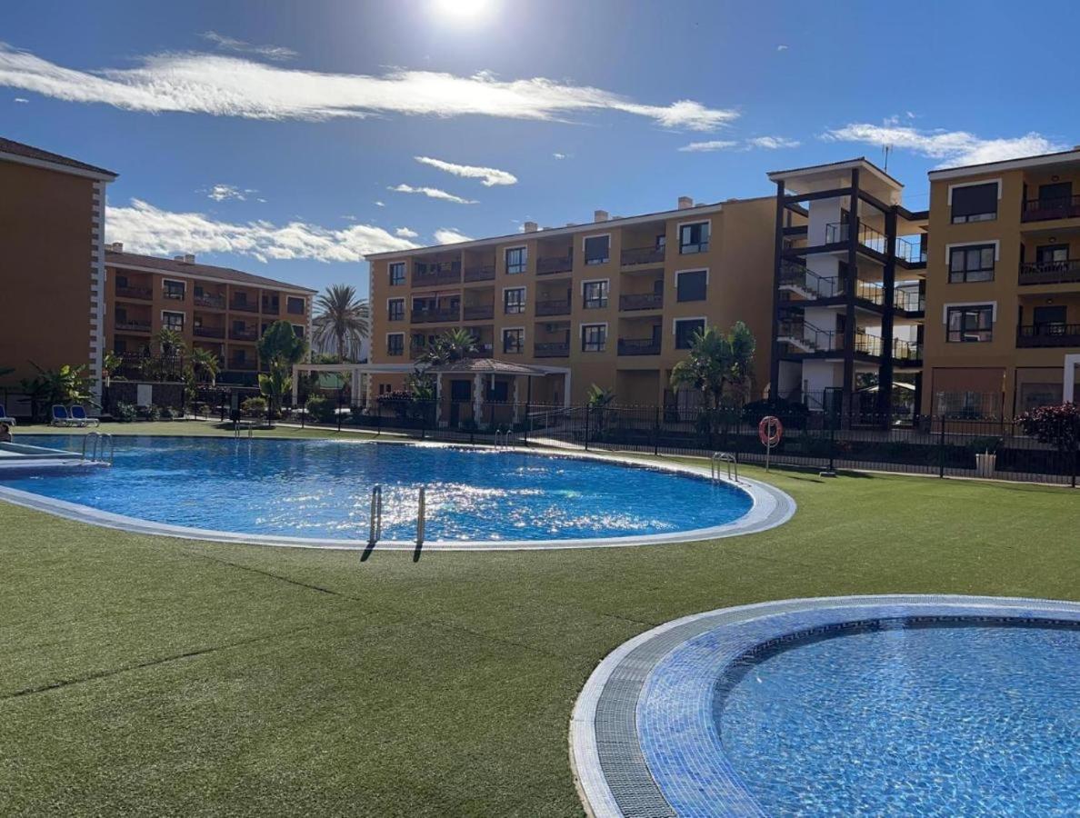 Sunset Palm Mar - Family Friendly Suites * Palm-mar